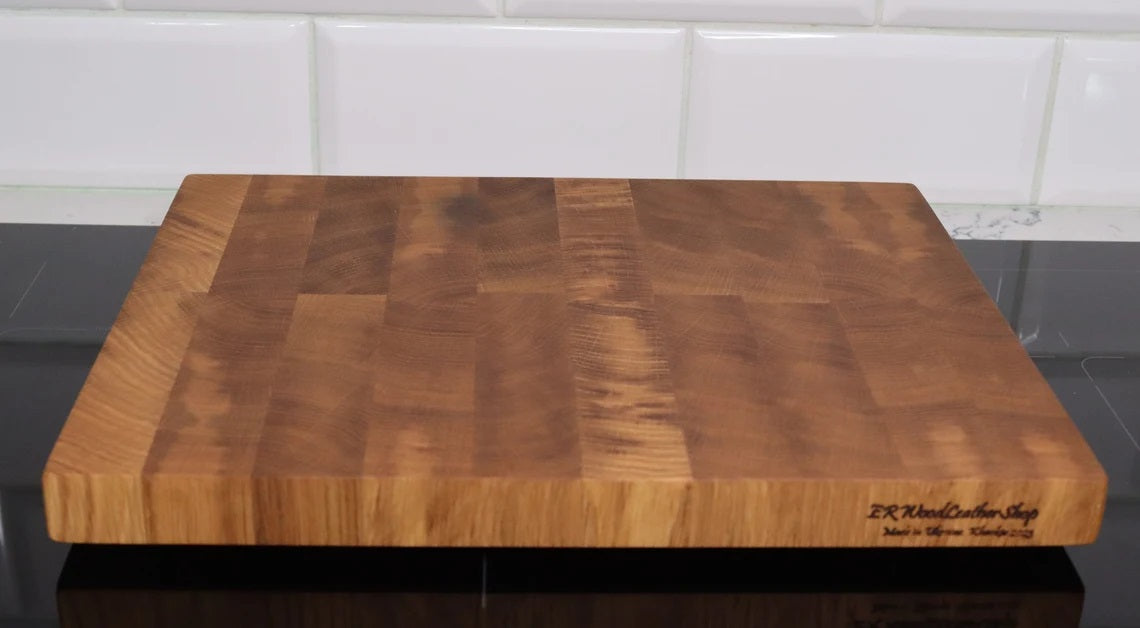 Exclusive end grain cutting board