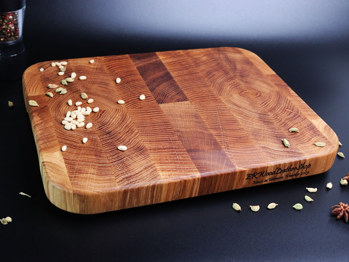 Exclusive end grain cutting board