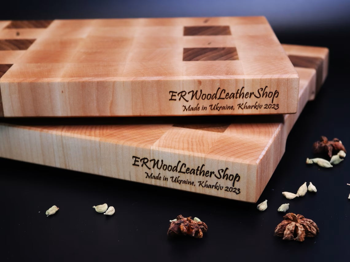 Exclusive end grain cutting board