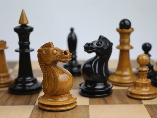 Wooden accurate reproduction of the most popular chess set in USSR "Shkolnik"