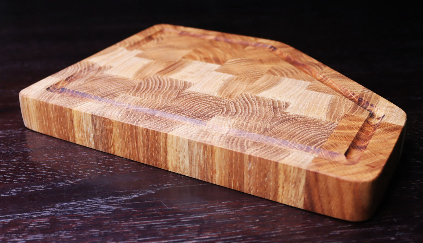 Exclusive end grain cutting board