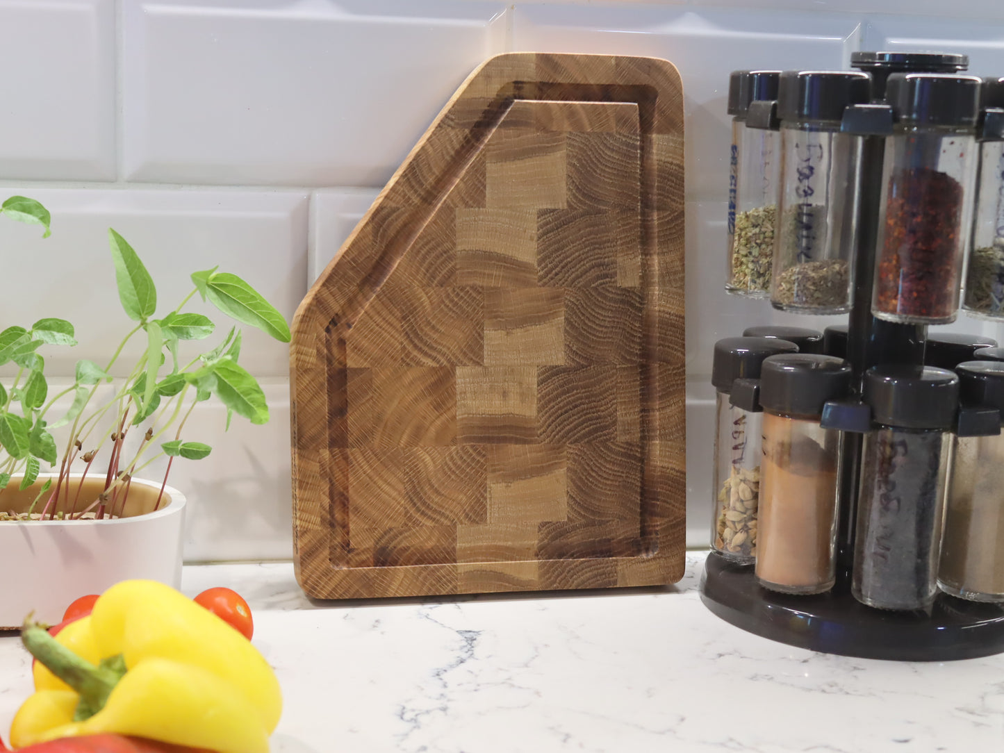 Exclusive end grain cutting board