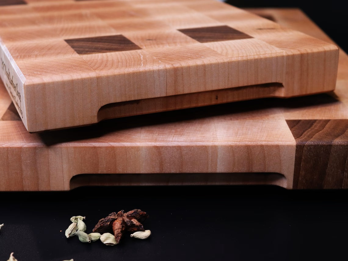 Exclusive end grain cutting board