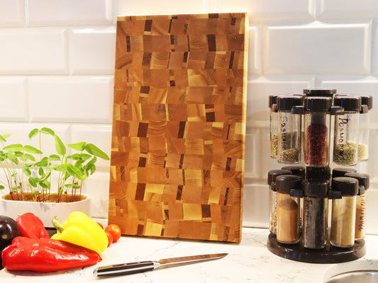 Exclusive end grain cutting board