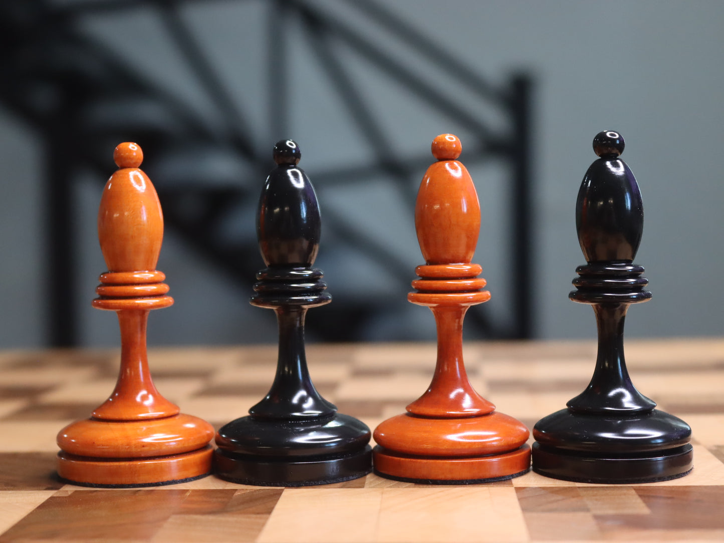 Reproduction of the Soviet chess set