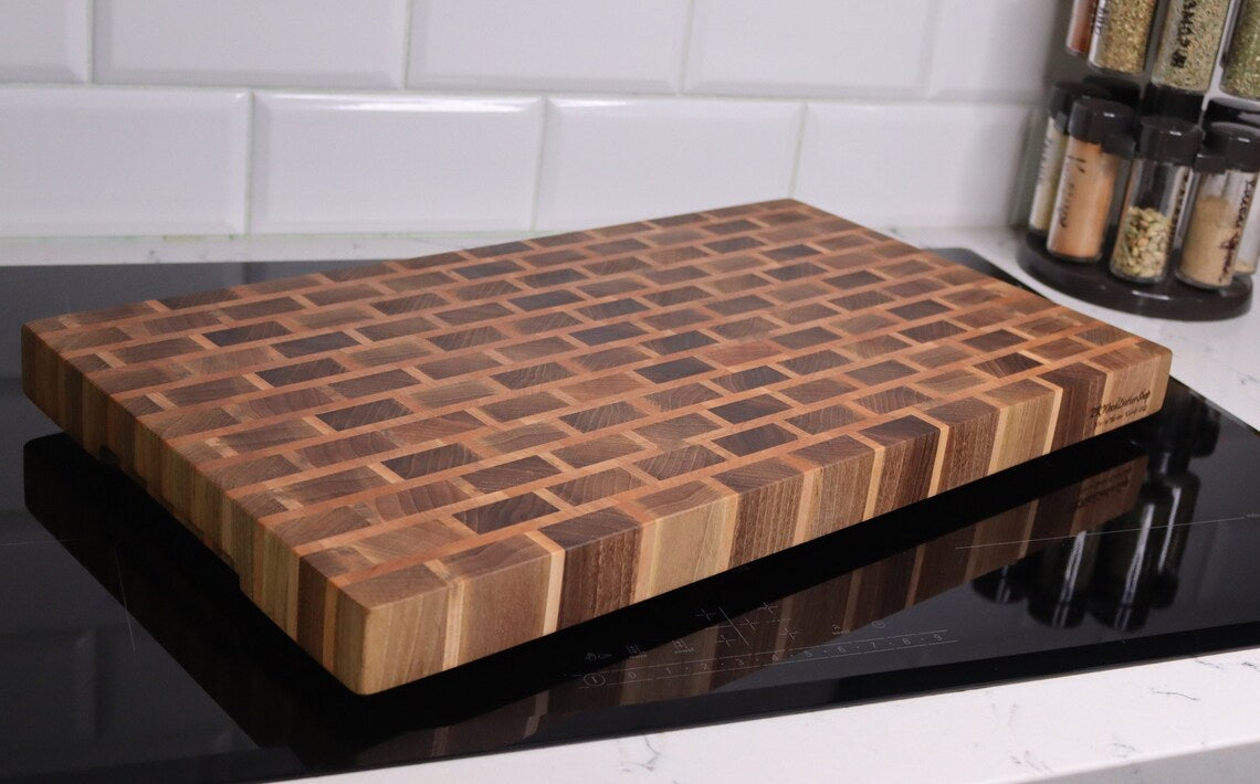 Exclusive end grain cutting board