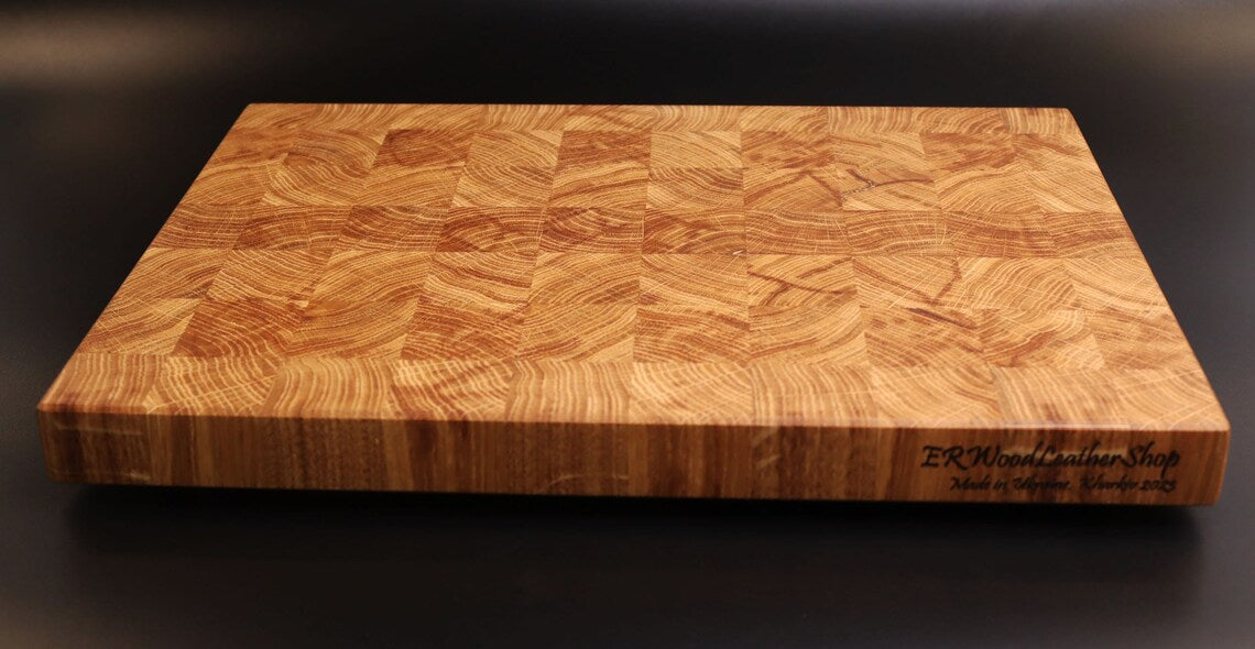 Exclusive end grain cutting board