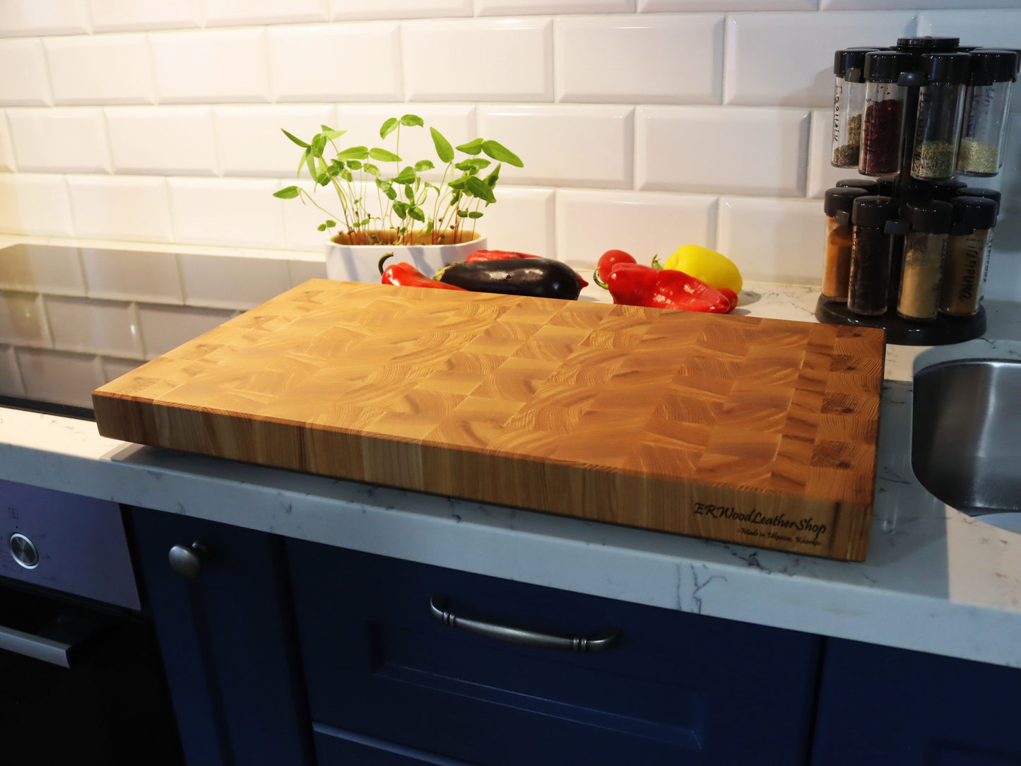 Exclusive large end grain cutting board