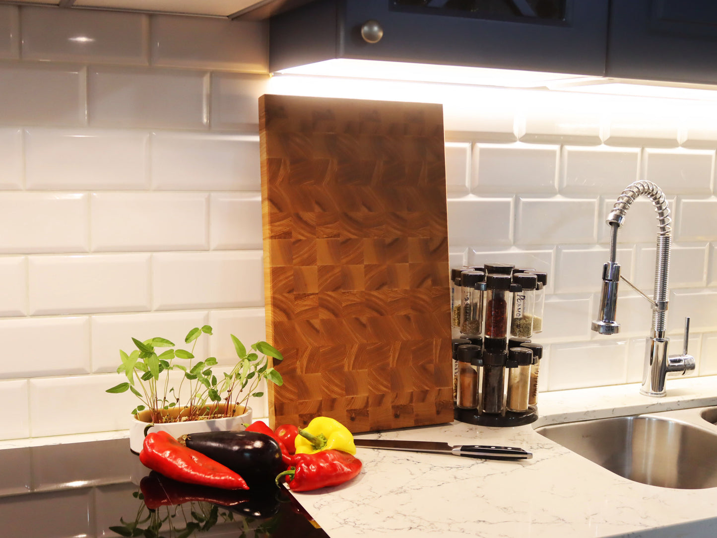 Exclusive large end grain cutting board