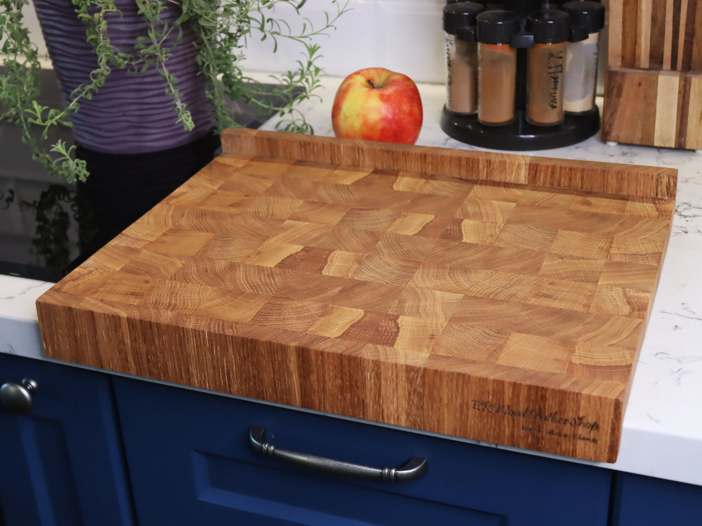 Unique end grain cutting board with double-side counter lip