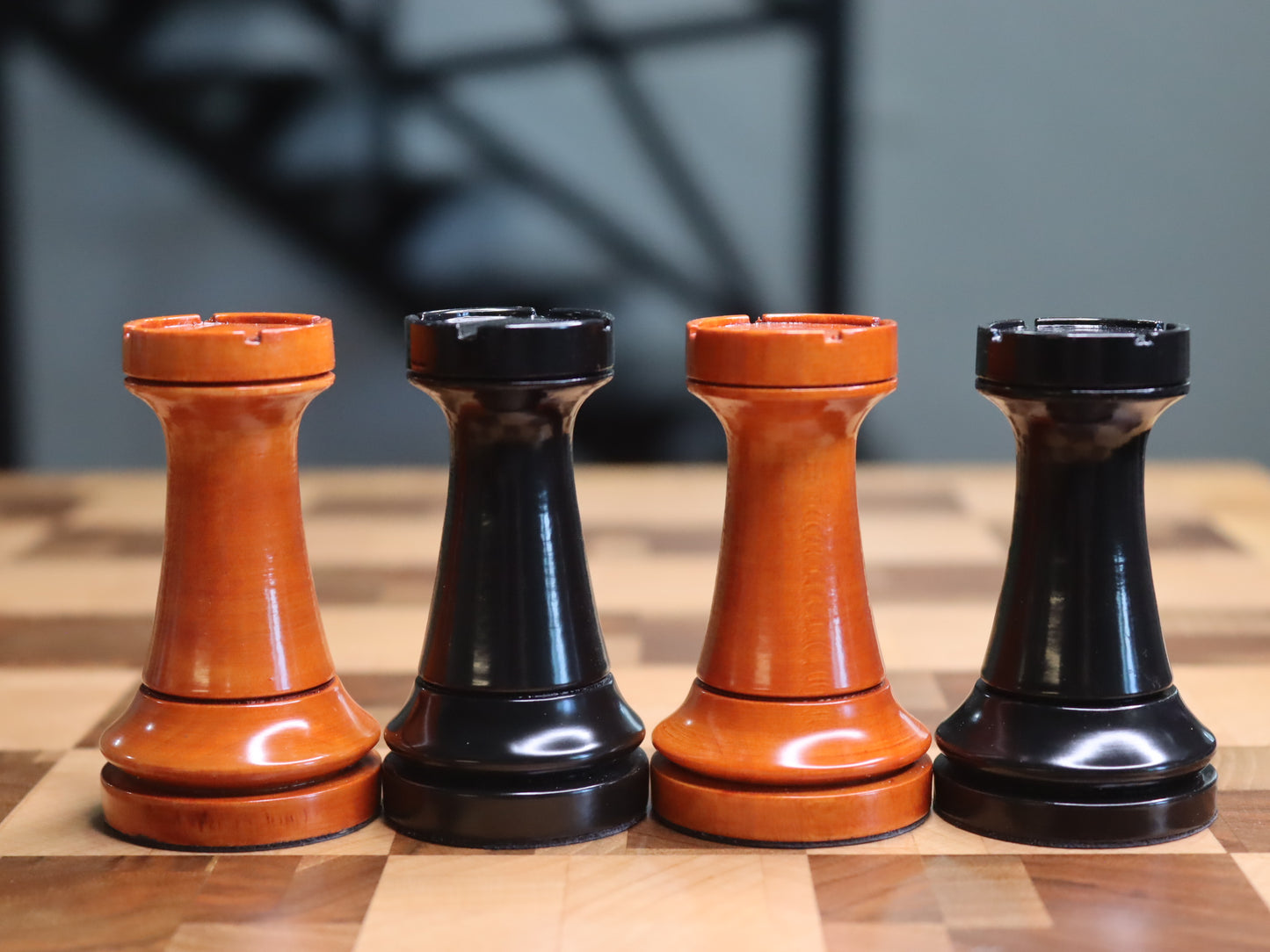 Reproduction of the Soviet chess set