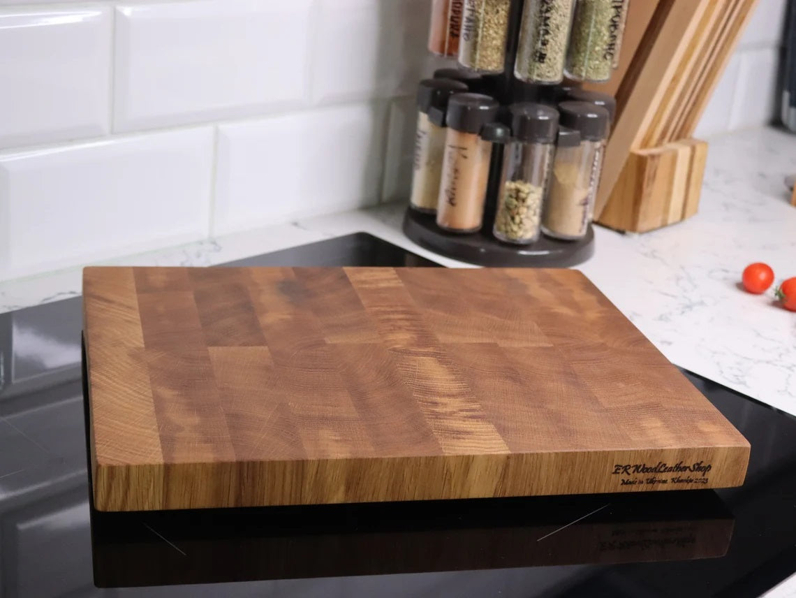 Exclusive end grain cutting board