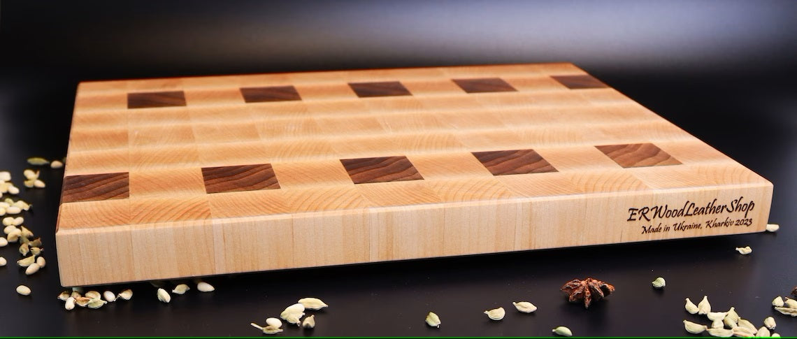 Exclusive end grain cutting board