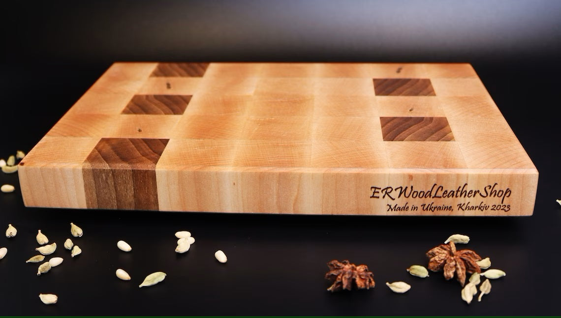 Exclusive end grain cutting board