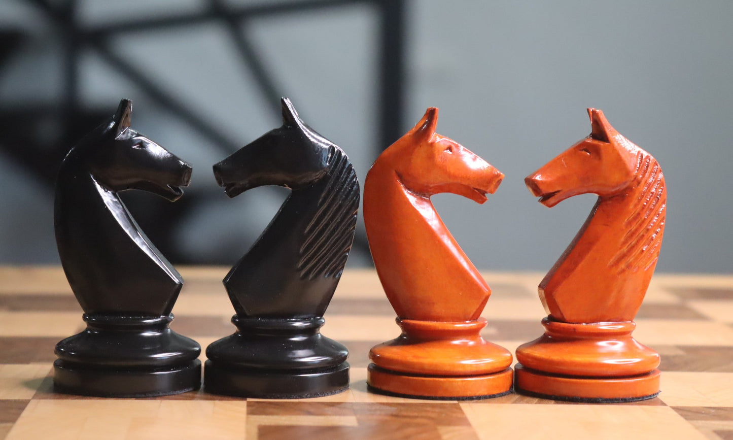 Reproduction of the Soviet chess set