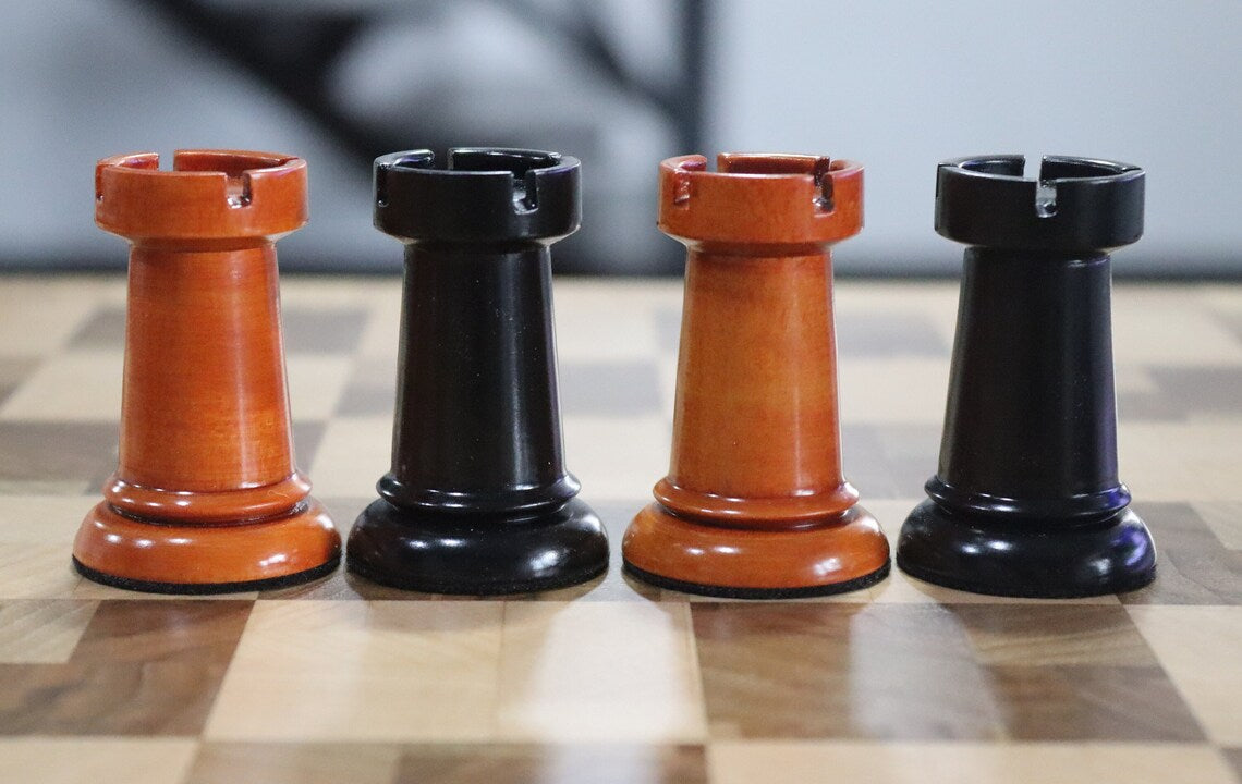 Accurate reproduction of the popular Latvian chess set