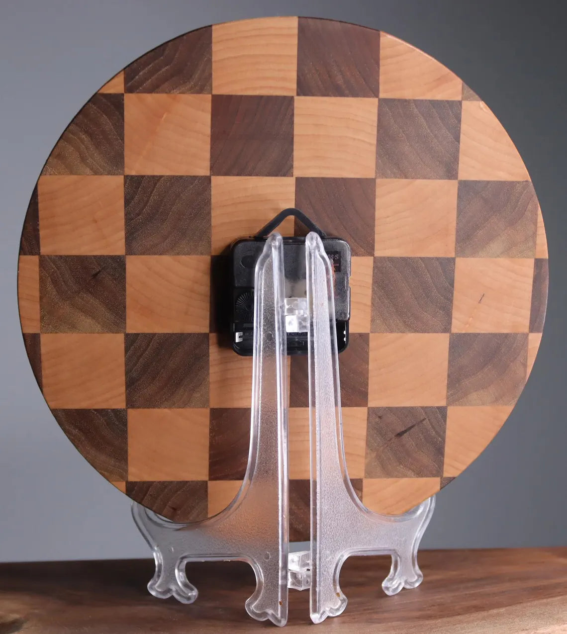 Exclusive end grain wooden clock chess knight